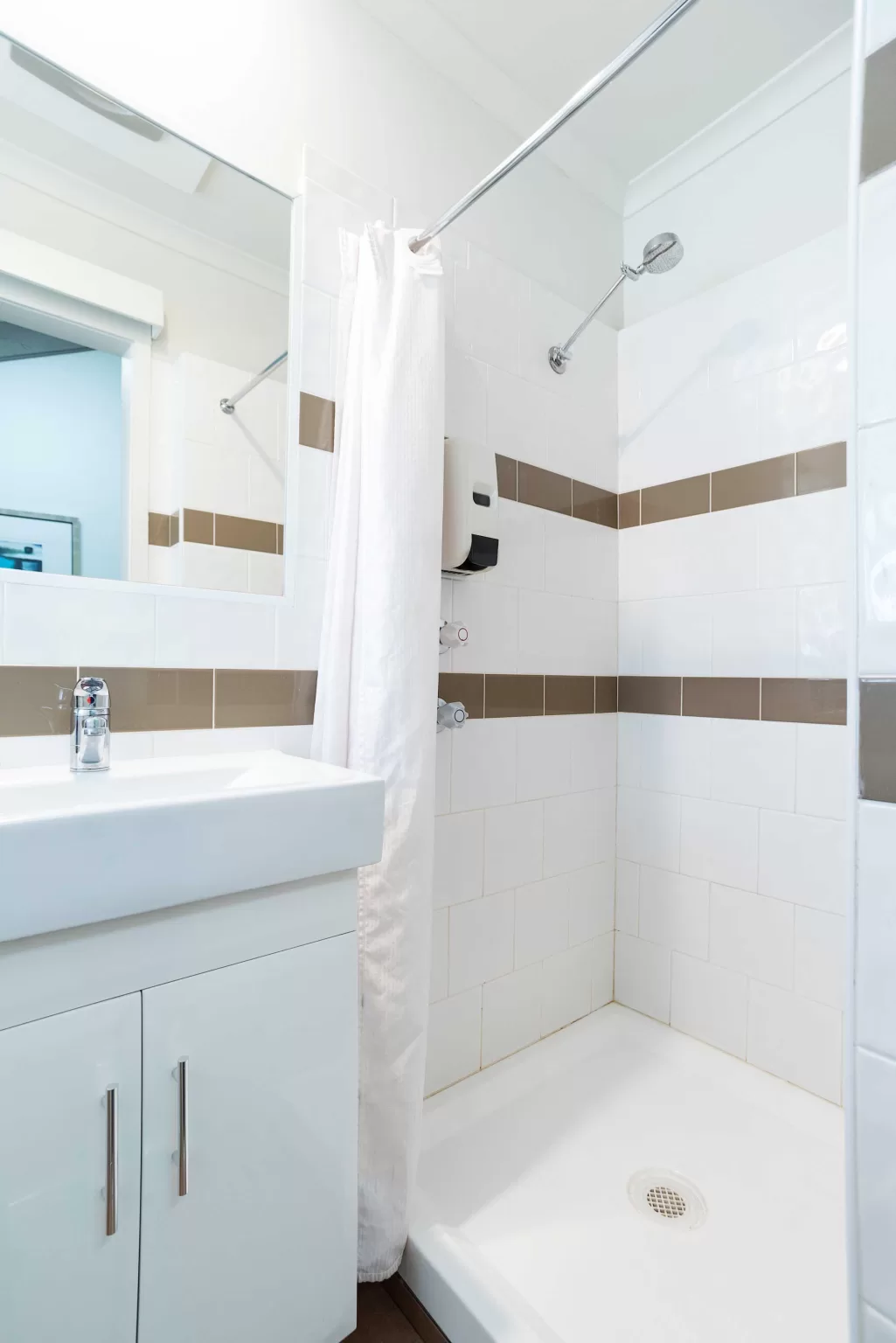 Canberra & Queanbeyan Canberra Ave Villas